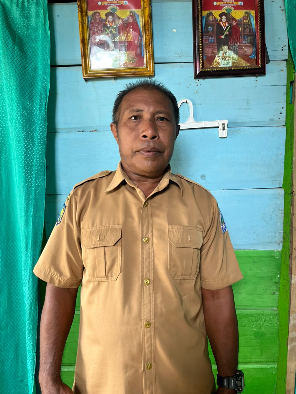 HUSEN IDRIS